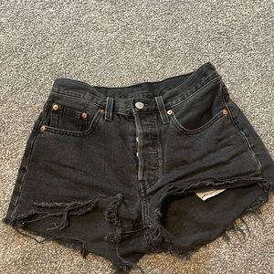 Levi’s 501 distressed shorts